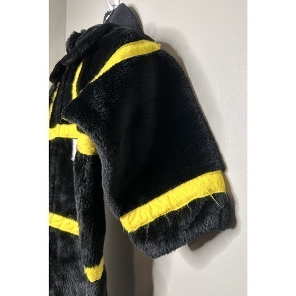 Chrisha Playful Plush Fireman Firefighter Costume Play Full Zip Hat Ages 4-6 VTG - Picture 4 of 16